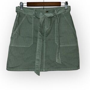Vineyard Vines cargo mini skirt SIZE 0